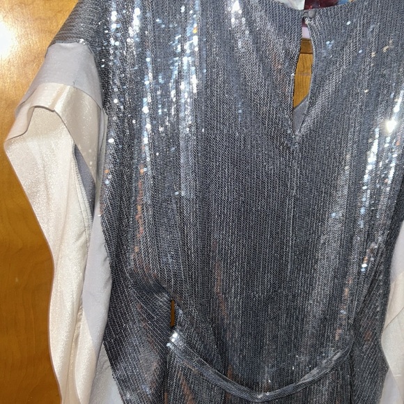 NWT C. Lucy Silver Sequin Kimono - Picture 5 of 7
